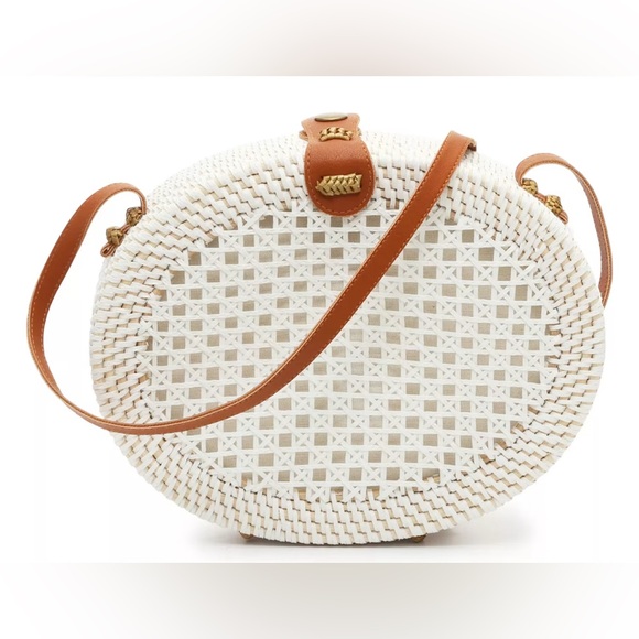 Crown Vintage Handbags - Crown Vintage Women’s Woven Bag